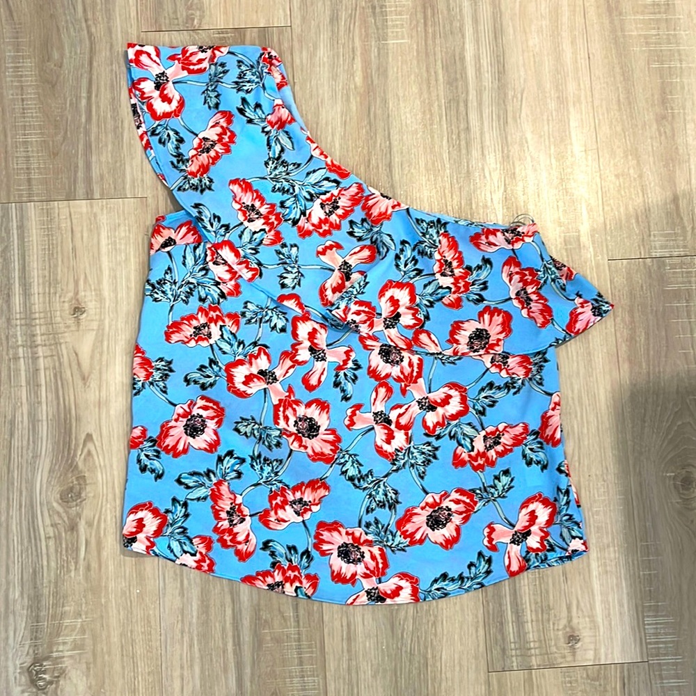 C&E off the shoulder blouse